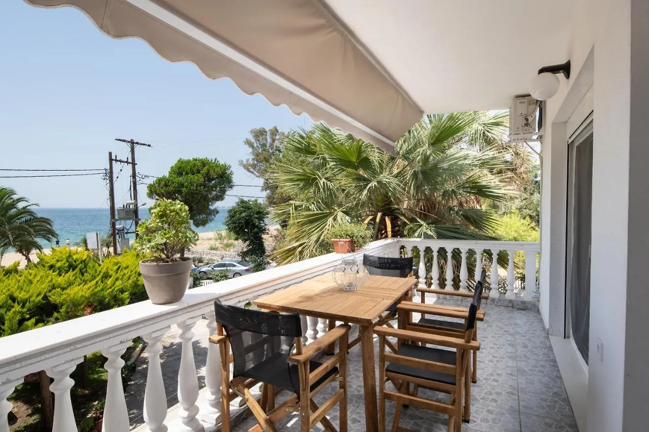 Olga Beachfront Apartments Toroni