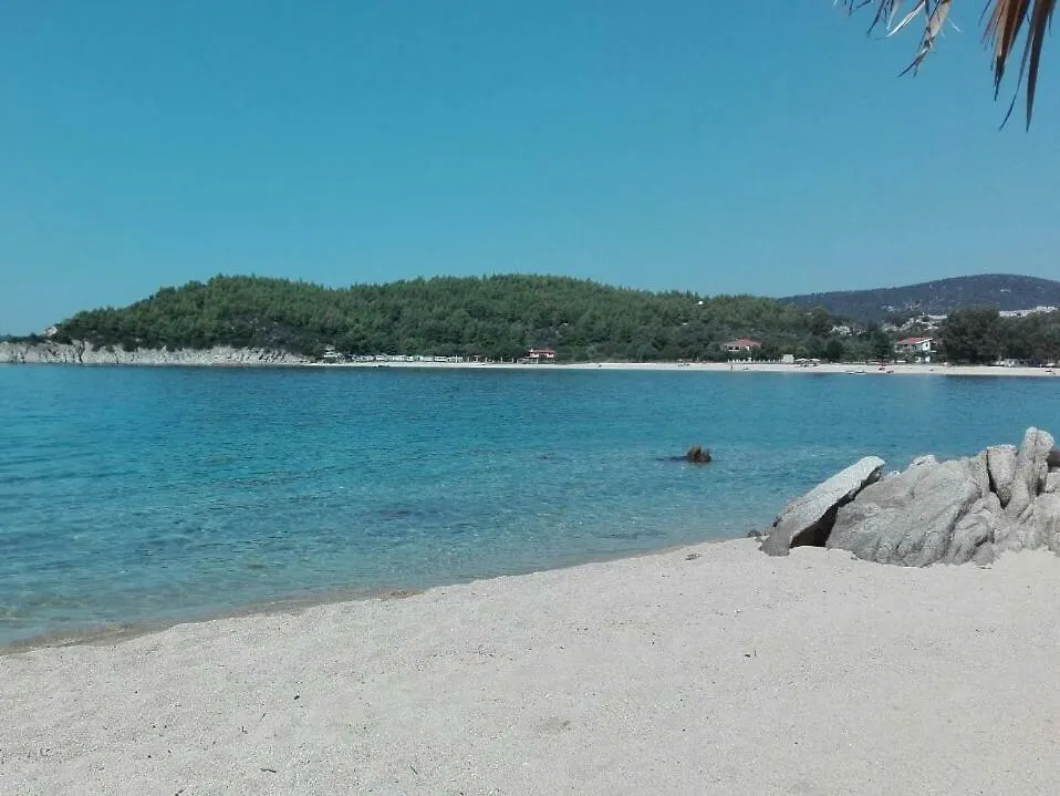 Olga Beachfront Apartments Toroni